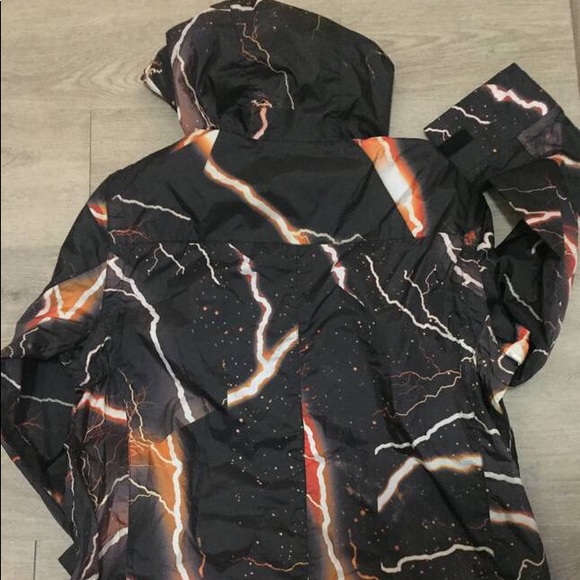LRG Windbreaker jacket - Picture 4 of 4